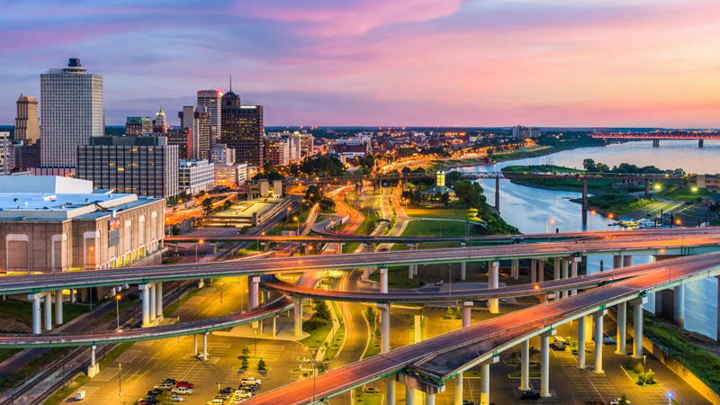 Downtown Memphis Roads & River