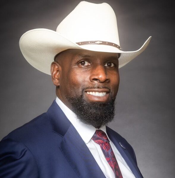 Terry Ross Headshot